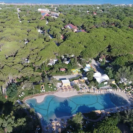 Le Esperidi Ecoresort 2* Marina Di Bibbona