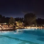 Le Esperidi Ecoresort 2* מרינה די ביבונה