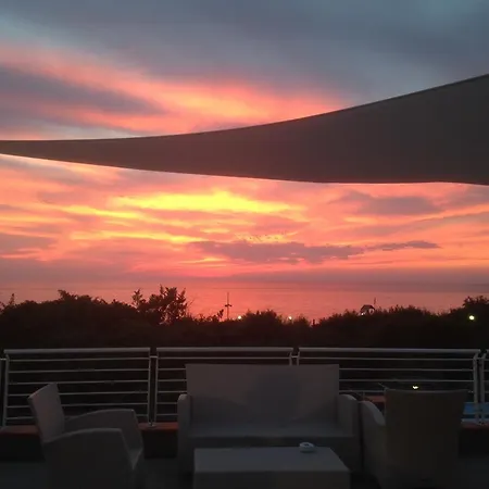 Le Esperidi Ecoresort Marina Di Bibbona