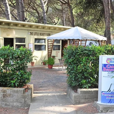 Le Esperidi Ecoresort Semesterpark 2*