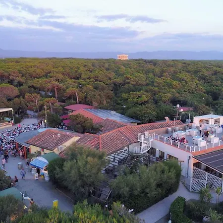 Le Esperidi Ecoresort 2*